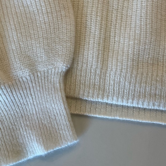 Alice + Olivia Cashmere Sweater-NWT - Picture 10 of 11